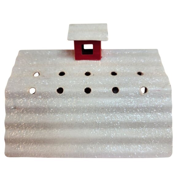 Scentsy Authentic Red Barn Wax Warmer With Light-Up Windows & Glittered Roof Des - Picture 7 of 12